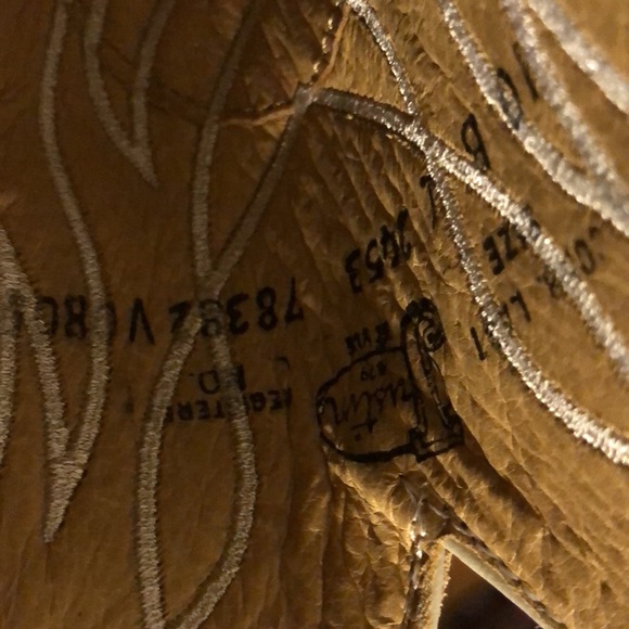 Justin Genuine Leather Cowboy Boots - Picture 13 of 17